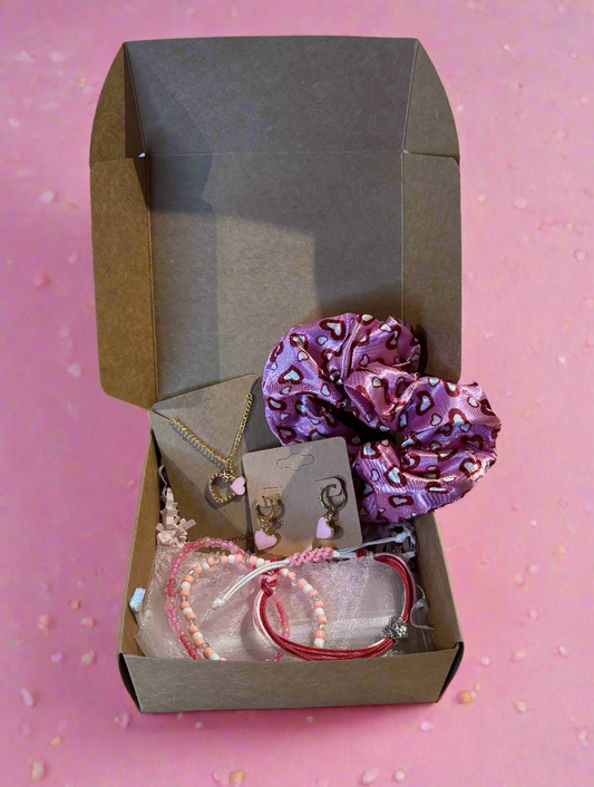 Love heart jewellery gift box